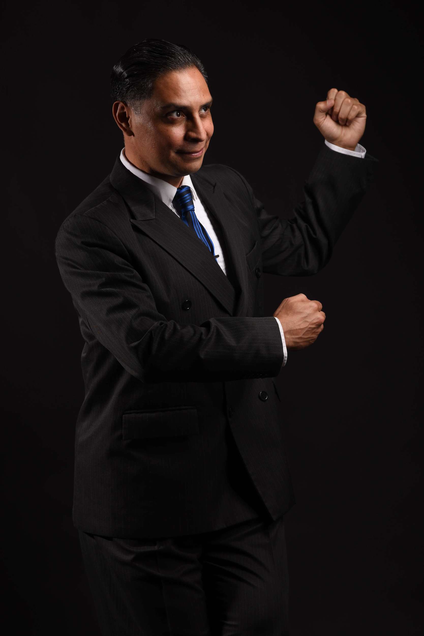 Pablo Peralta Portrait (pose in suit)